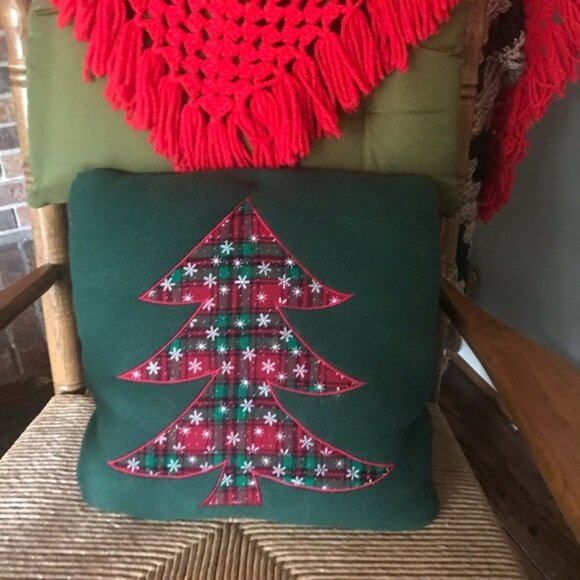 Rare Vintage Handmade Soft Christmas Tree Pillow - Picture 5 of 9